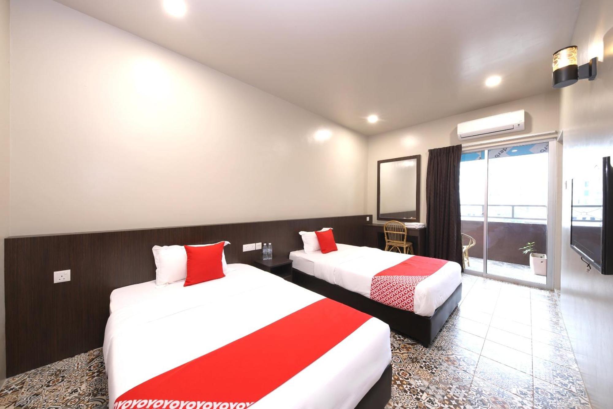 Oyo 507 Aikka Hotel Butterworth Exterior photo